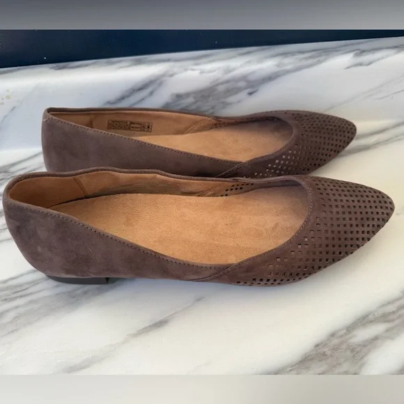 Vionic Posey Flat - Picture 5 of 10